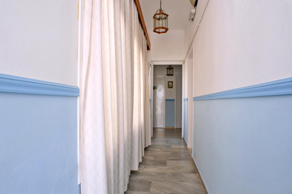 Sea Colours Rooms & Apartments Ermoupoli Værelse billede